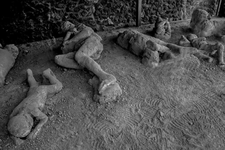 From Pompeii: Vesuvius Excursion + Pompeii Guided Tour