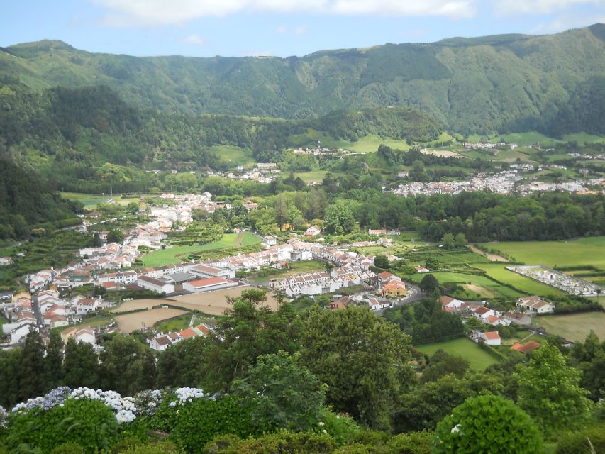 From Ponta Delgada: Furnas Guided Day Trip & 4x4 Adventure - Trip Details