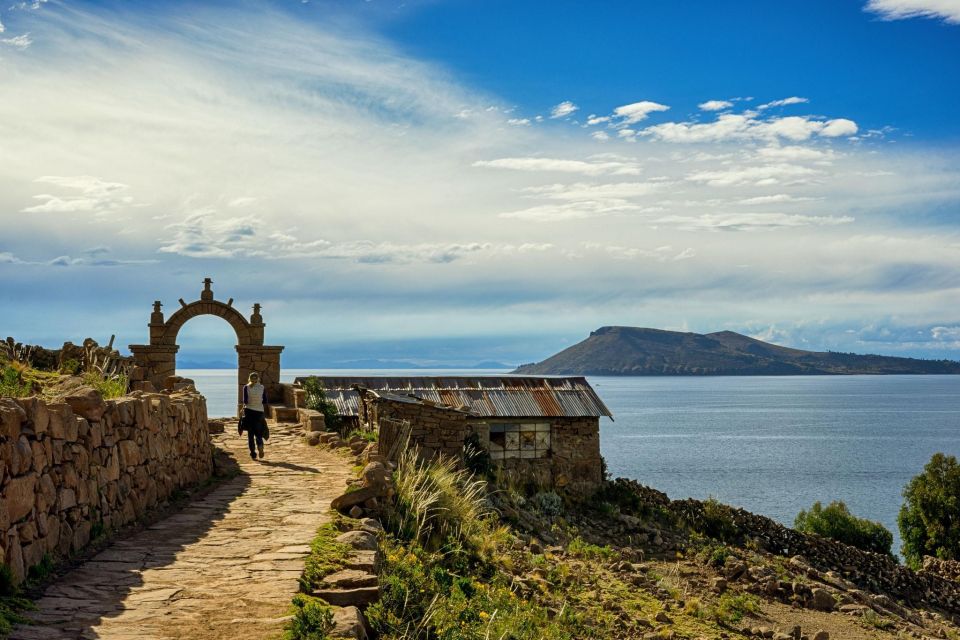 From Puno: Uros Island – Amantani – Taquile