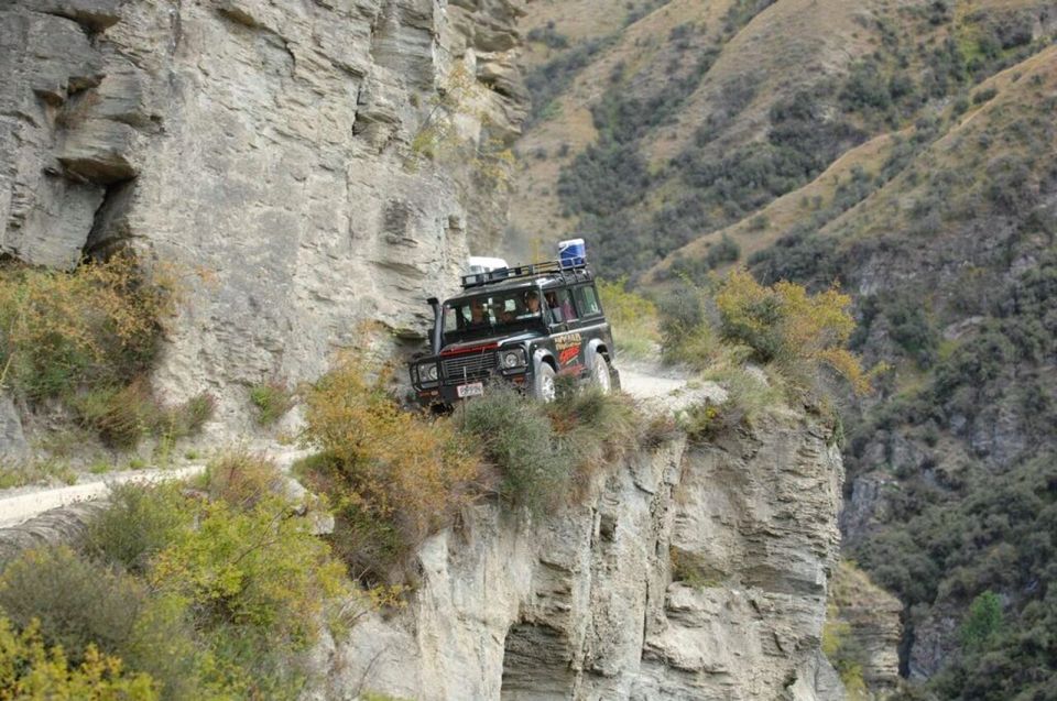 From Queenstown: Skippers Canyon 4-Wheel-Drive Tour