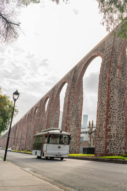 From Querétaro: A Trolley Tour Around Querétaro’s Downtown