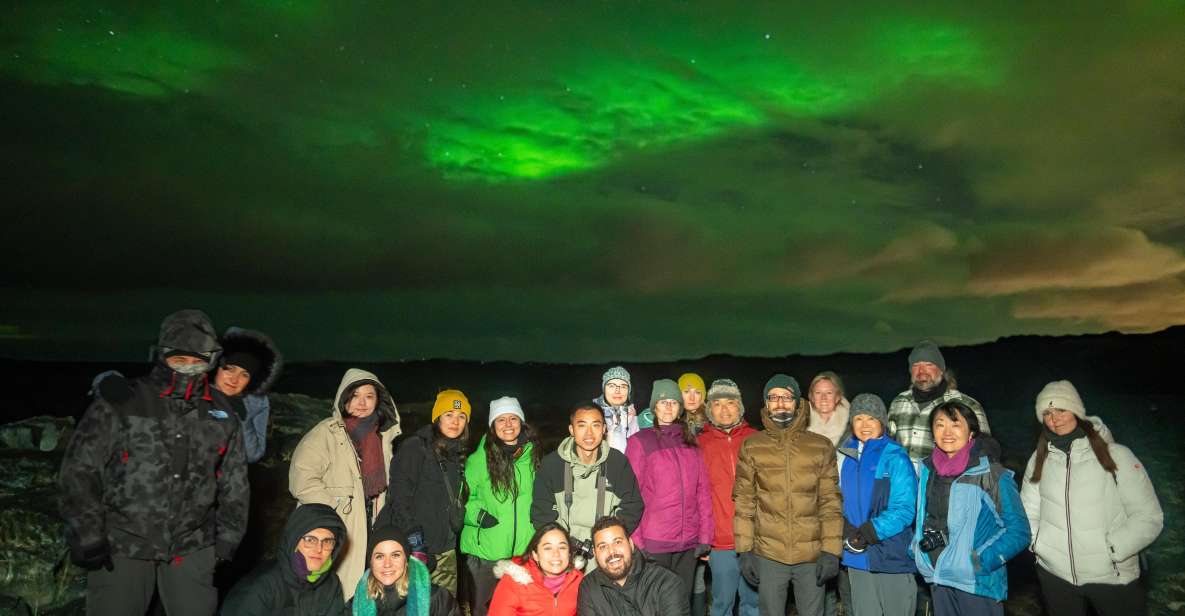 From Reykjavik: Christmas Day Northern Lights Tour