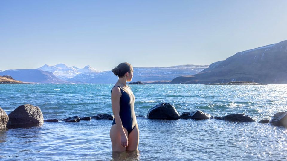 From Reykjavik: Golden Circle Route & Hvammsvik Hot Spring