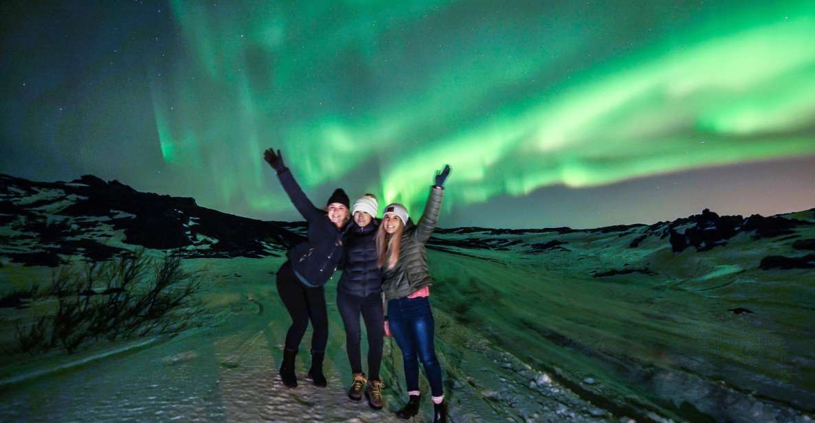 From Reykjavik: Northern Lights Super Jeep Tour