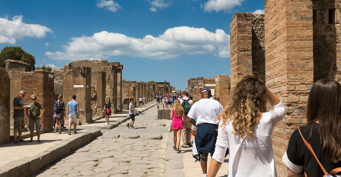 From Rome: Pompeii and Positano With Limoncello Tasting