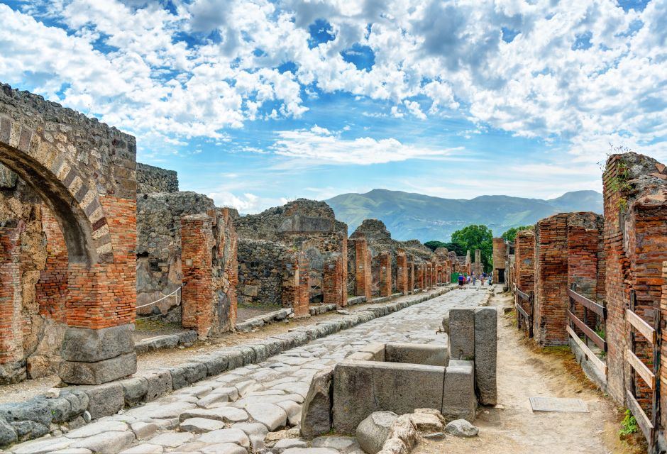 From Rome Round Trip Bus to Pompeii and Skip the Line Ticket - Tour Details