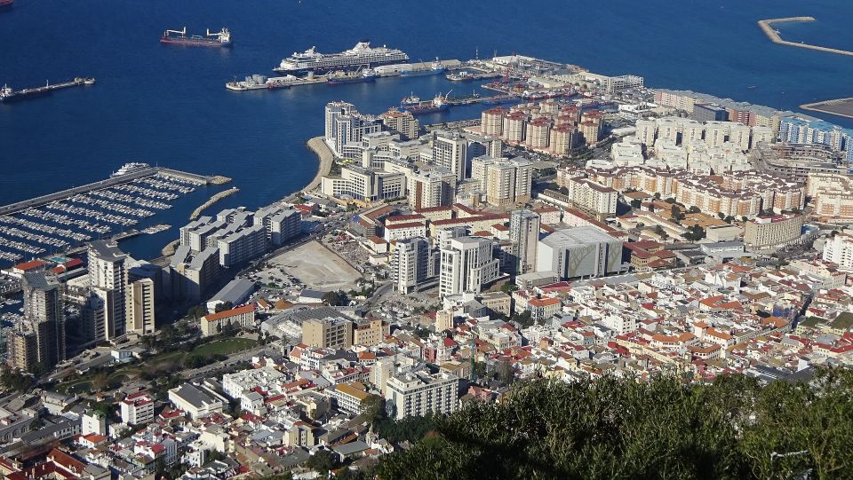 From Seville: Private Tour of Gibraltar