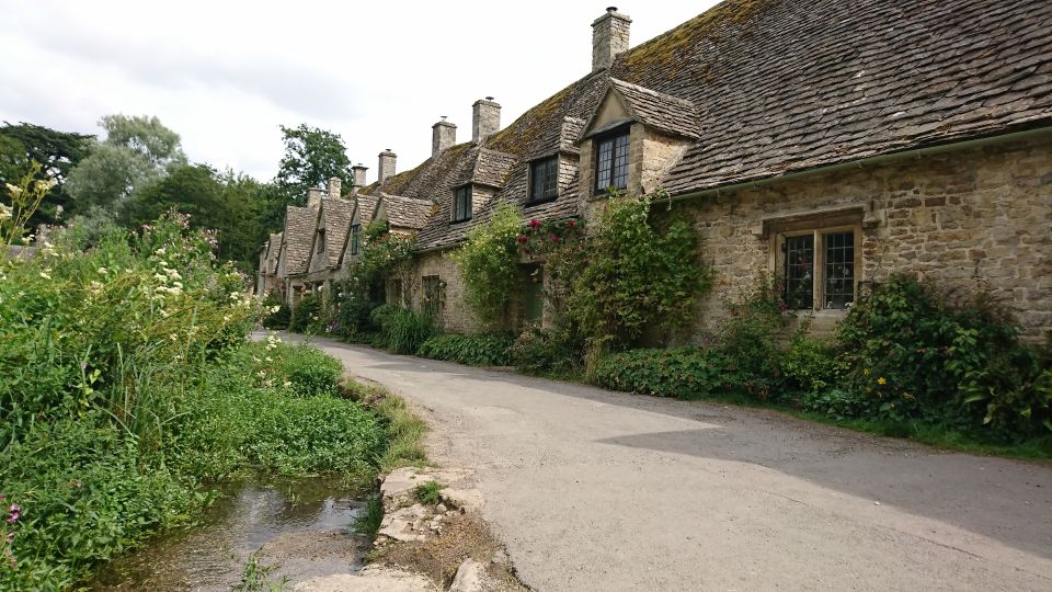 From Stratford-upon-Avon / Moreton-in-Marsh: Cotswolds Tour