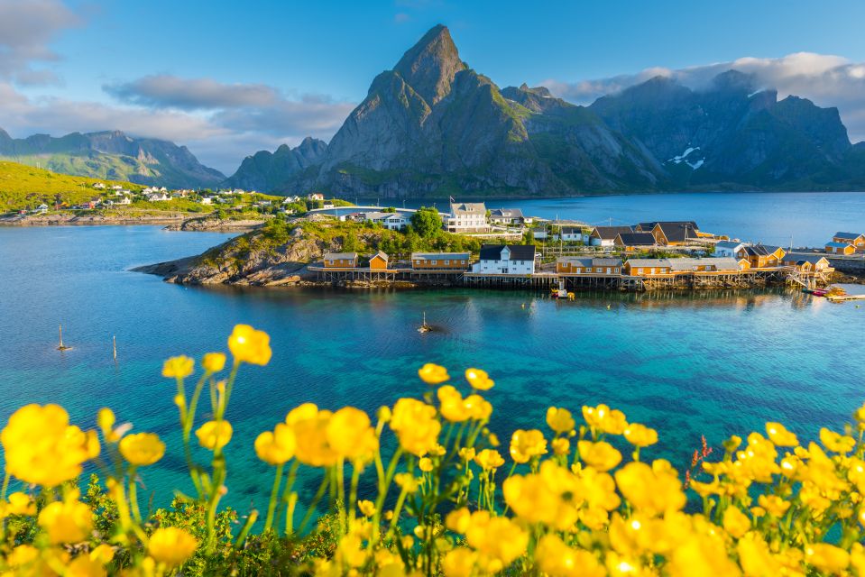 From Svolvaer: 2-Day Lofoten Archipelago Summer Photography