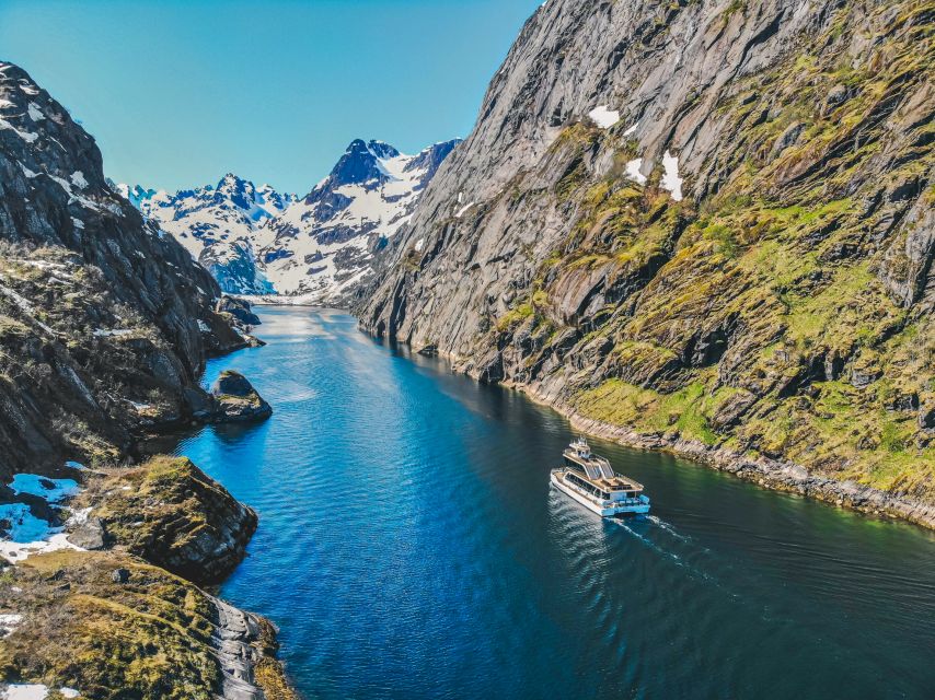 From Svolvær: Lofoten Islands Silent Trollfjord Cruise