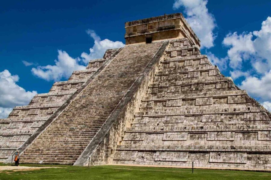 From Tulum: Chichen Itza Tour, Cenote & Valladolid