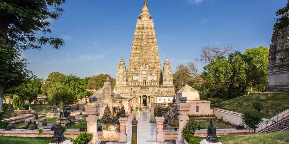 From Varanasi: Varanasi & Bodhgaya Tour Package