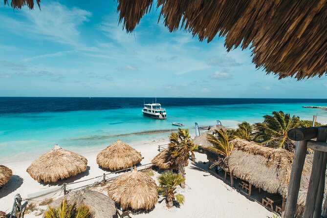 Full Day Boat Trip to Klein Curaçao