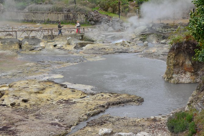 Full-Day Furnas Tour: Lake, Fumaroles and Thermal Pools 4×4