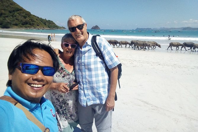 Full-Day Private Trip to South Lombok