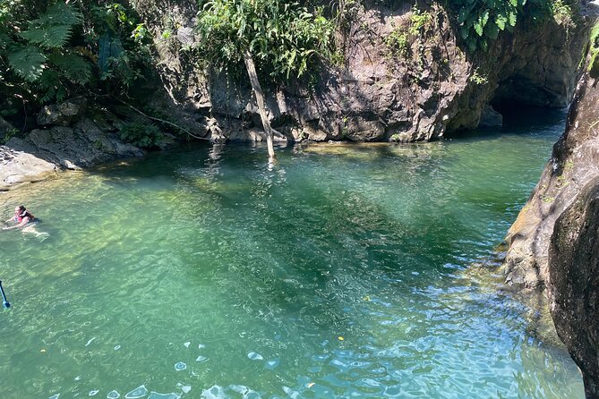 Full-Day Tinajas Hiking to El Yunque Rainforest With Transport