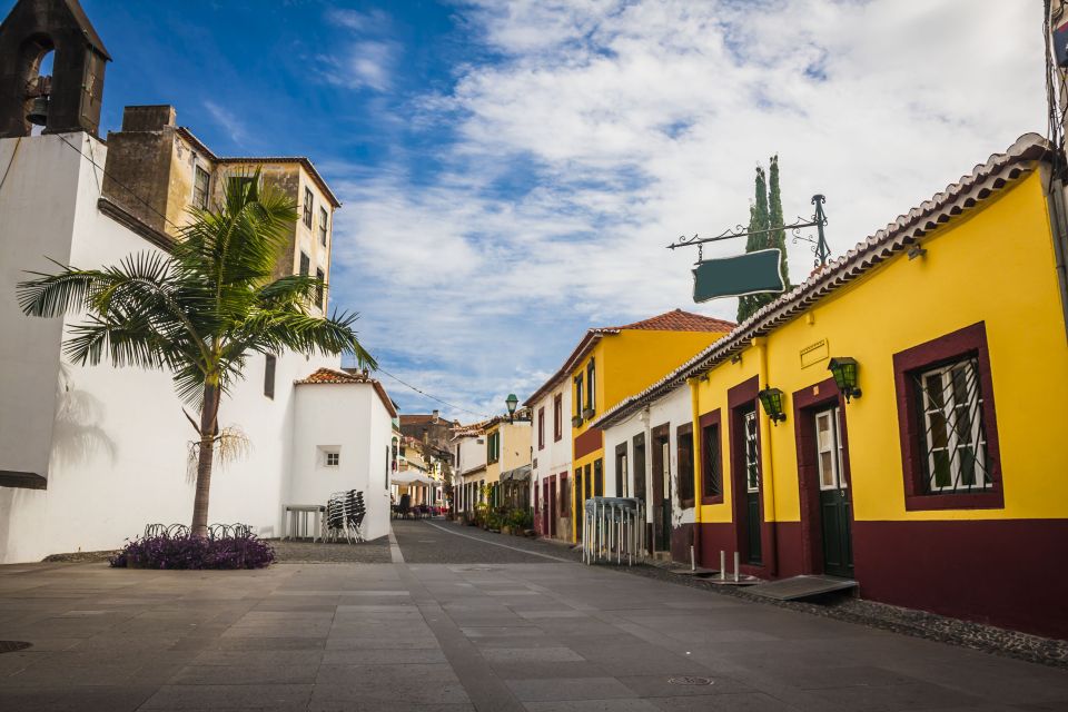 Funchal Tour and Câmara De Lobos Tour