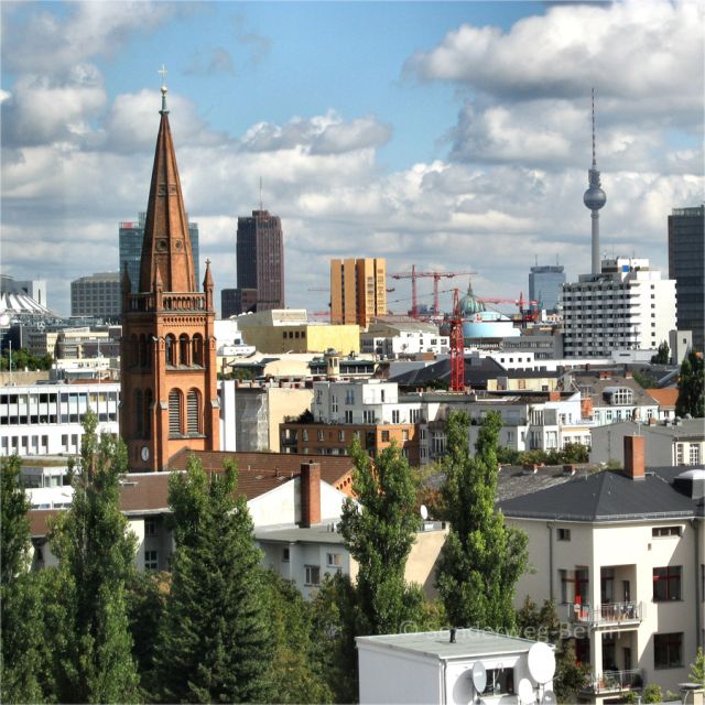 Gay Berlin Tour: Out in Schöneberg