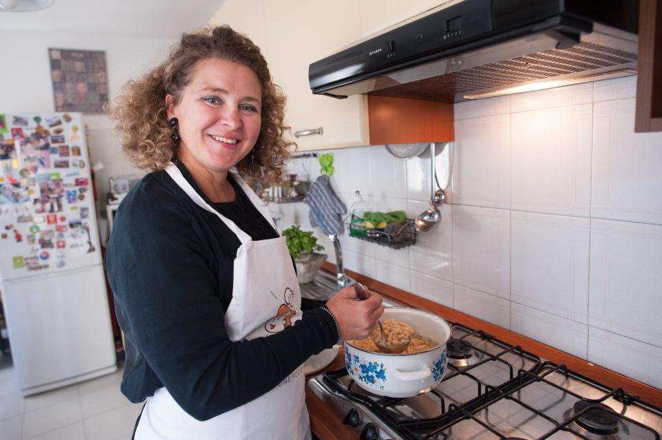 Genoa: Market and Cooking Class at a Locals Home