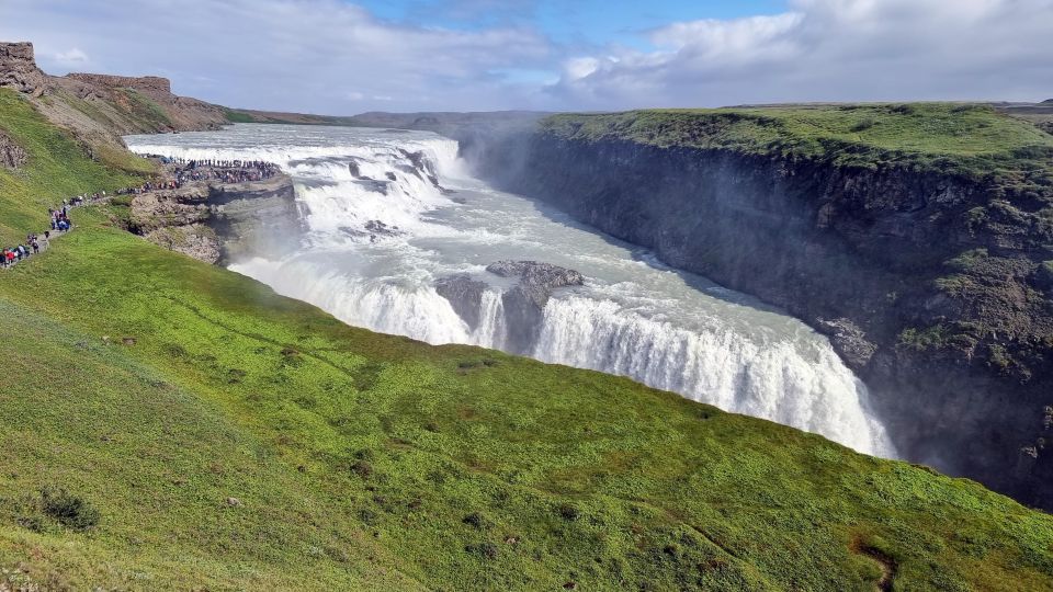 Golden Circle and South Coast. Day Tour