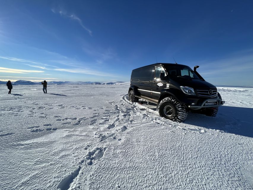 Golden Circle & Glacier, Private Super Jeep