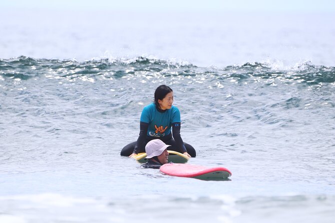 Group Surf Class in Playa De Las Américas With Photographs