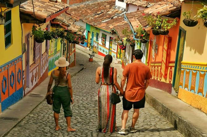 Guatape Rock & Coffee Tour & Picturesque Town: Private Tour - Tour Overview and Highlights