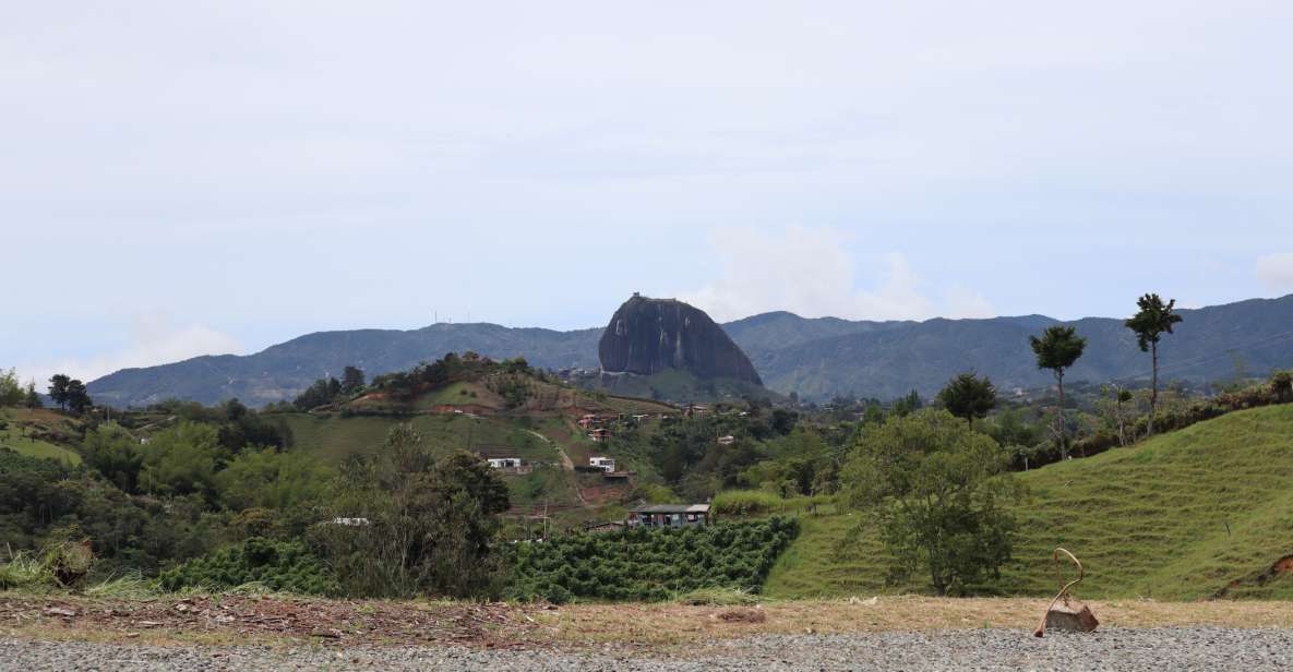 Guatapé Tour: All Inclusive Weekend - Overview of Guatapés Tour