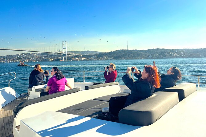 Guided Bosphorus Yacht Cruise With Asian Side Visit