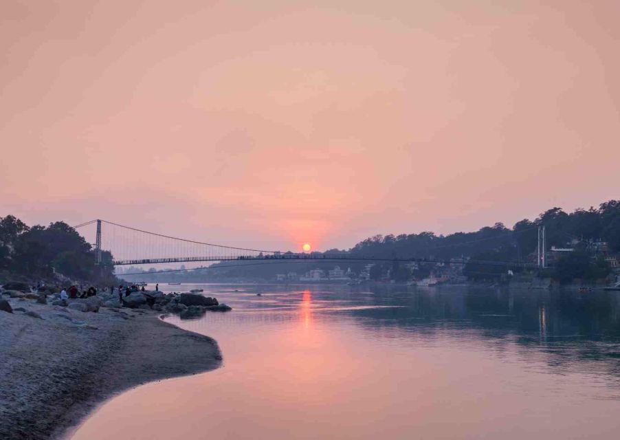 Guided Night Walking Tour in Rishikesh – 2 Hours