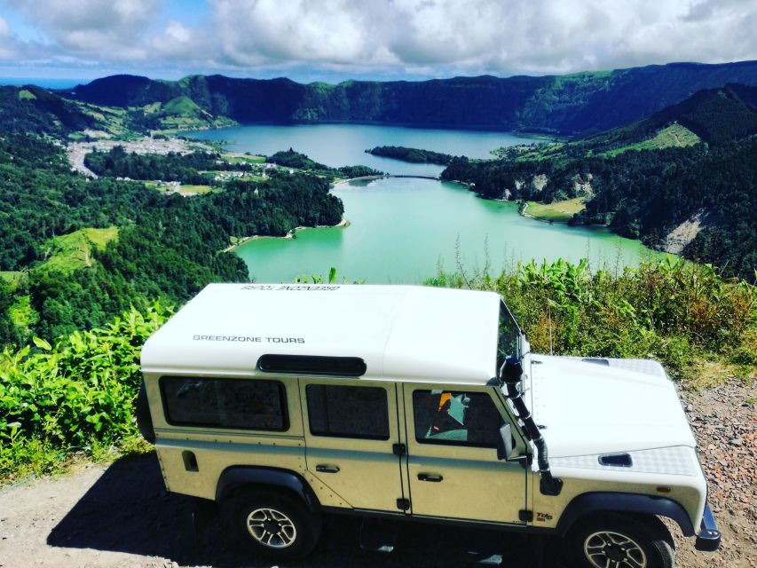 Half-Day 4X4 Tour Sete Cidades. off the Beaten Track.