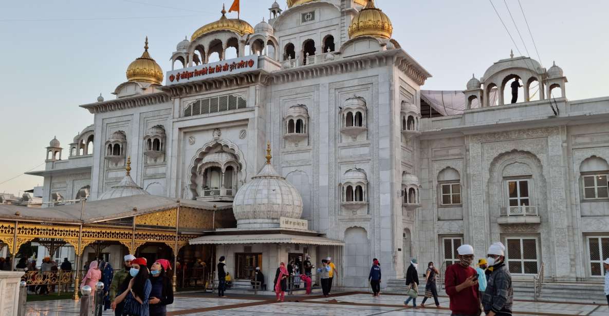 Half Day Delhi Walk Tour Jantar Mantar, Bangla Sahib & More