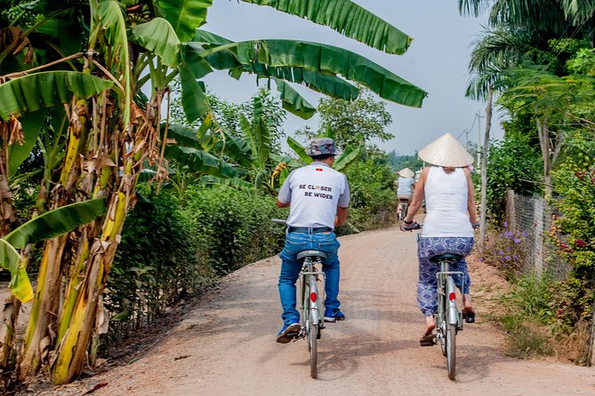 Half-Day Mekong Delta by Speedboat and Leisure Biking