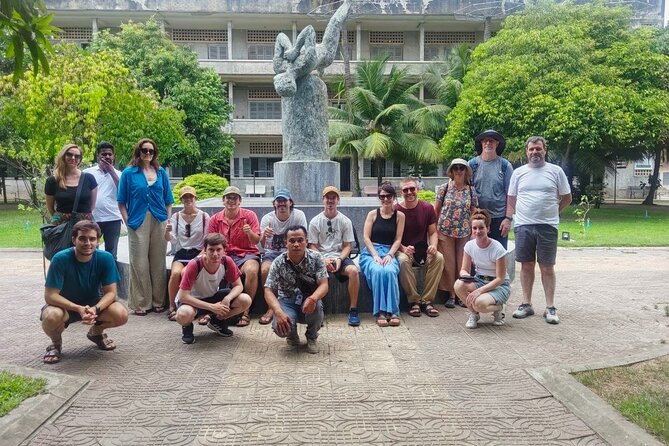 Half-Day Tour of the Killing Field and S21 - Tour Overview