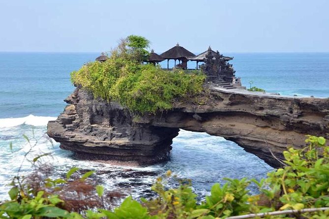 Half Day Tour: Tanah Lot Sunset & Taman Ayun Temple Included Entrance Ticket - Tour Overview