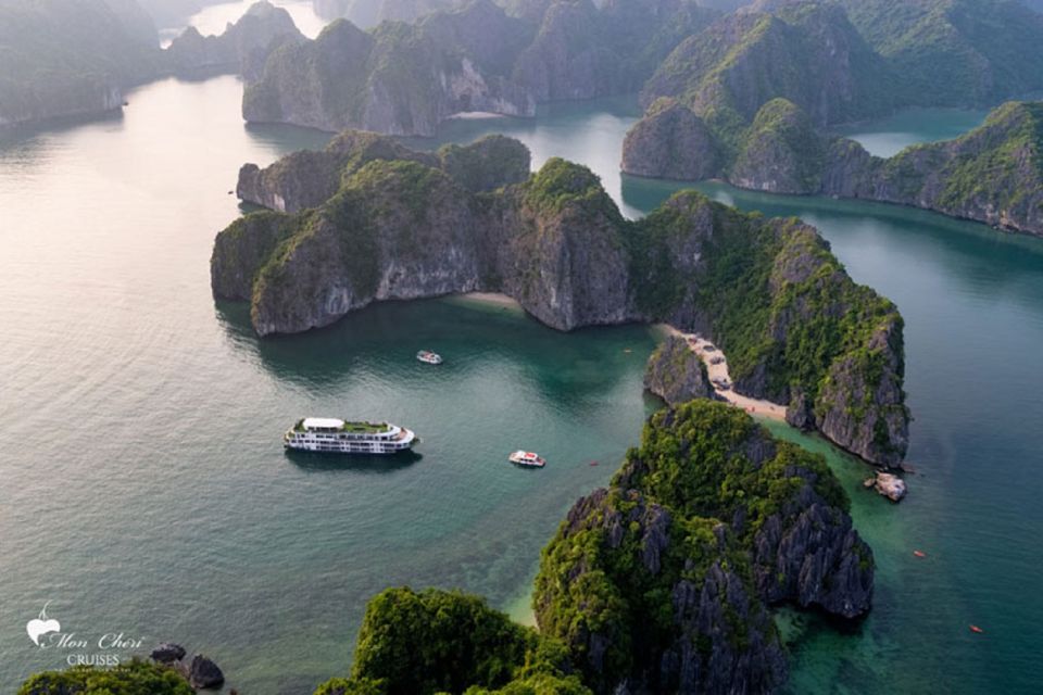 Halong Bay & Lan Ha Bay 5 Star Cruise: 3 Days From Hanoi