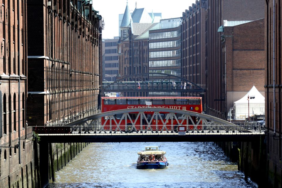 Hamburg Discovery: Bus Tour With Harbor & Alster Lake Cruise - Tour Components