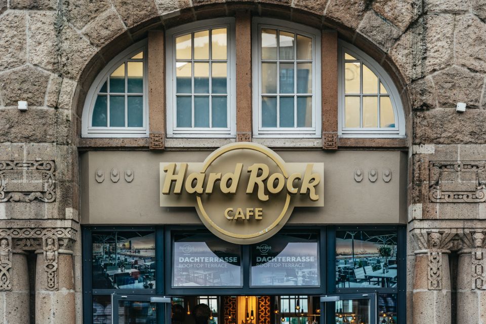 Hamburg: Hard Rock Cafe Skip-the-Line Meal