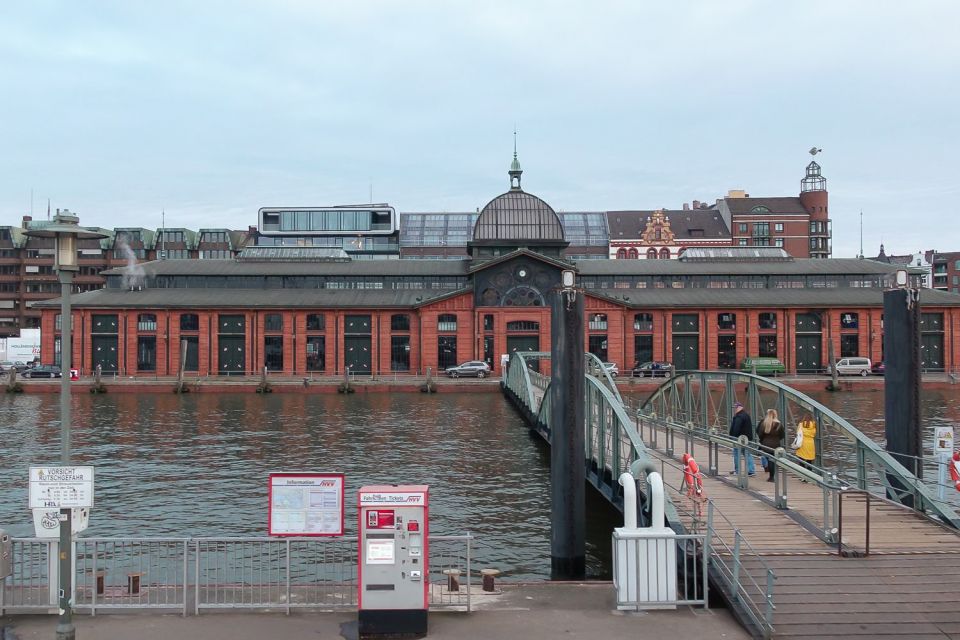 Hamburg: Reeperbahn, Port, & Fish Market Morning Tour