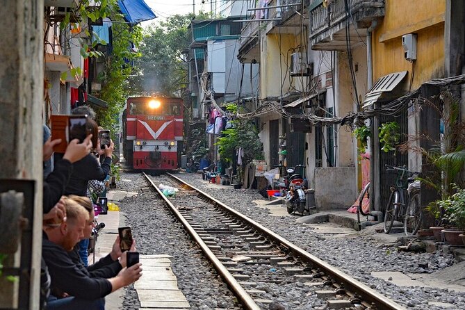 Hanoi Street Food Adventure: Train Street & Local Delights