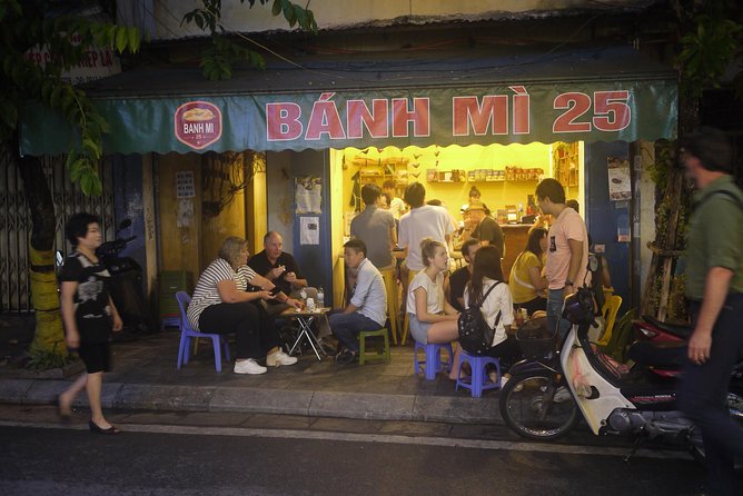 Hanoi Street Food Tour Small Group Tour