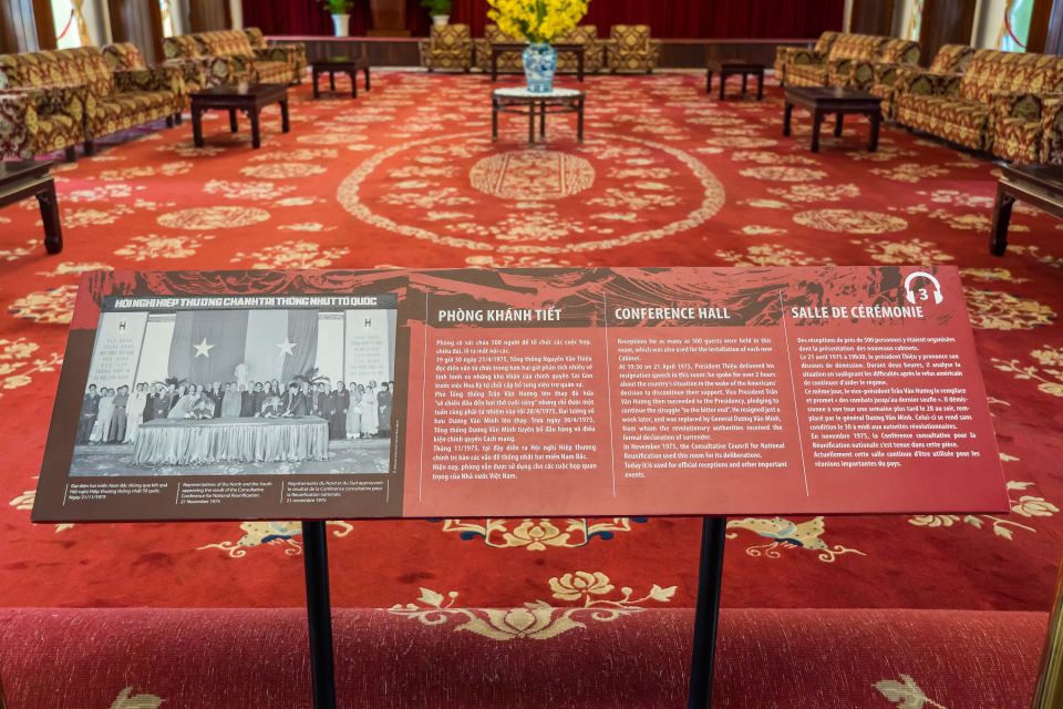 HCM: War Remnants Museum & Independence Palace Walking Tour - Tour Overview