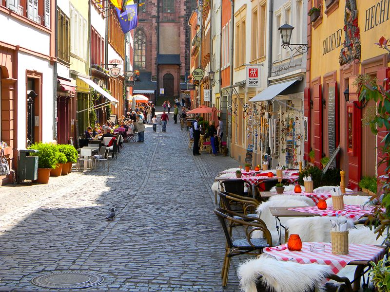 Heidelberg: City of Romance 2-Hour Walking Tour - Tour Overview and Details