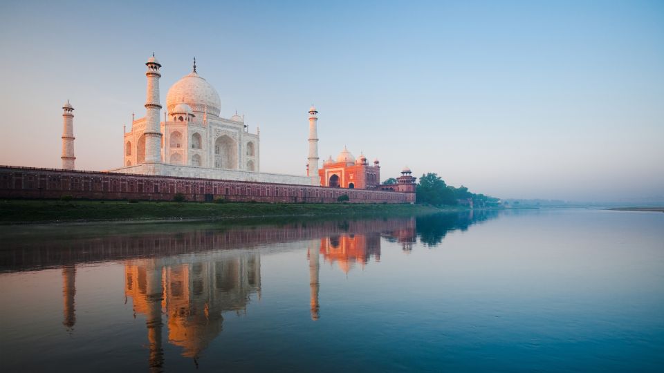 Heritage Landmark Agra Guided Tour With Taj Mahal Sunrise