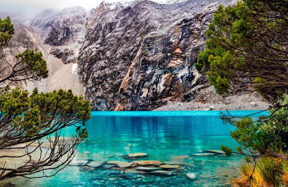 Huaraz: Visit to Laguna 69