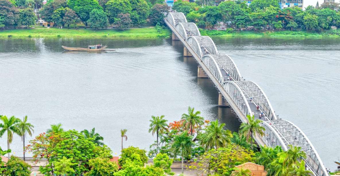 Hue: Private City Tour and River Cruise From Chan May Port