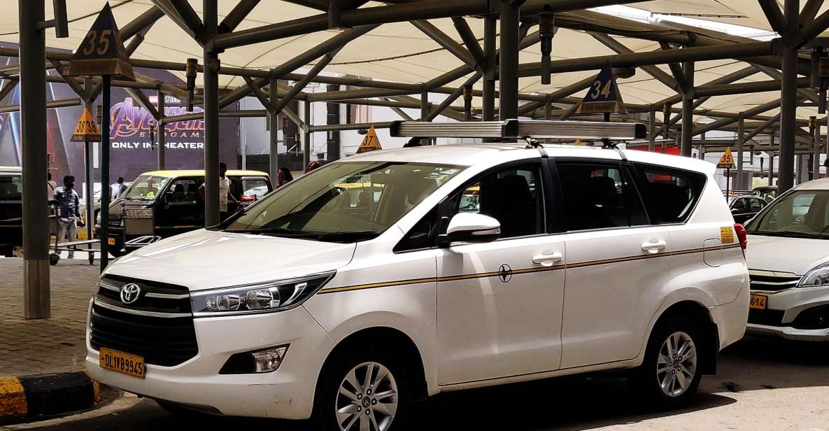 IGI Airport New Delhi: Private Hotel/Airport Transfer