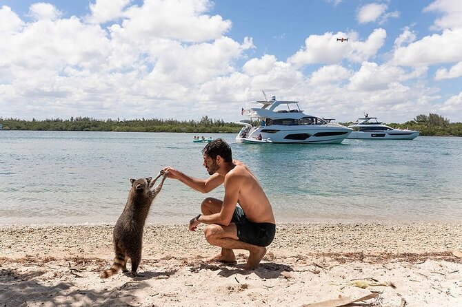 Island Adventure Awaits: 2-Hr Miami Boat Rental to Raccoon Island