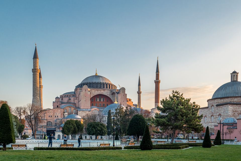 Istanbul: Mosques Tour With Hagia Sophia Skip-The-Line Entry