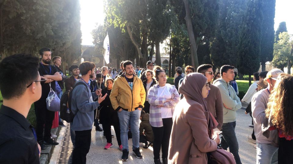 Istanbul: Topkapi Palace Skip-the-Line Ticket & Guided Tour